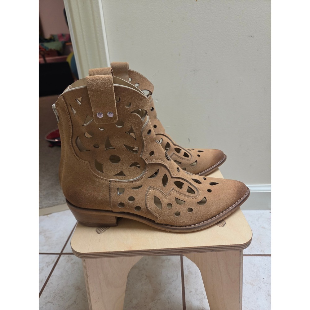 Mimmu Italy Suede Laser Cut Out Western Ankle Boots Tan Leather Size 38